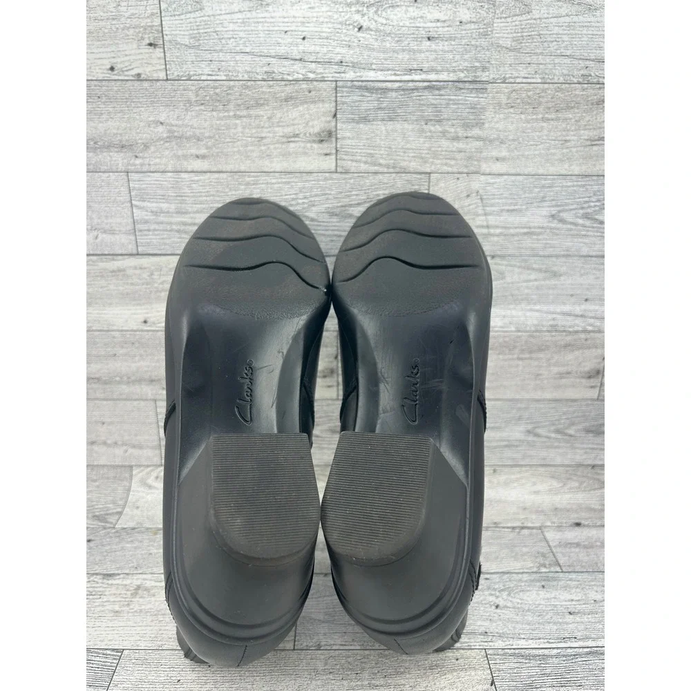 Clarks Collection Black Leather Ankle Boots‎ Block Heel Side Zip Women Sz 8.5M